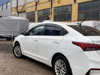 2017 Hyundai Solaris II, белый, 825000 рублей, вид 5