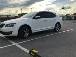 2015 Skoda Octavia III (A7), белый, 990000 рублей, вид 4