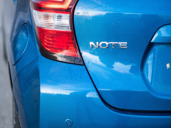 2017 Nissan Note II Рестайлинг, синий, 1130000 рублей - вид 20
