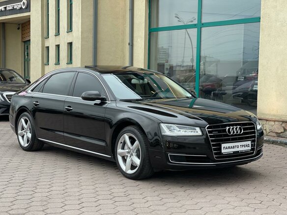 2013 Audi A8 Long III (D4) Рестайлинг, чёрный - вид 2