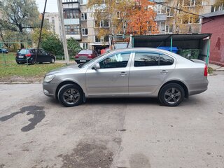 2013 Skoda Octavia II (A5) Рестайлинг, бежевый, 720000 рублей, вид 4