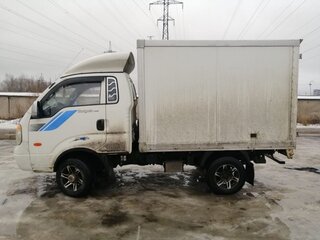 2011 Kia Bongo, белый, 800000 рублей, вид 2