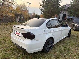 2011 BMW 3 серии 320i V (E90/E91/E92/E93) Рестайлинг, белый, 990000 рублей, вид 5
