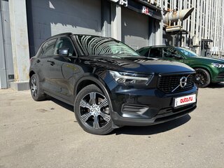 2018 Volvo XC40 I, чёрный, 2900000 рублей, вид 3