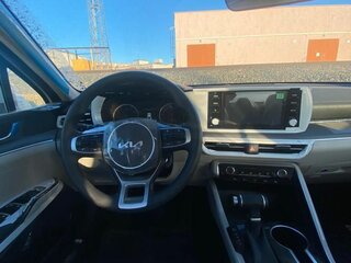 2022 Kia K5 III, белый, 2700000 рублей, вид 3