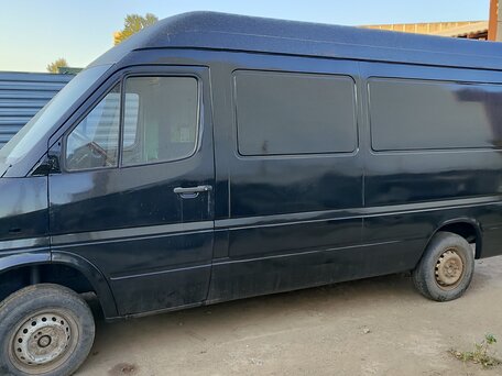 1995 Mercedes-Benz Sprinter, зелёный, 699000 рублей, вид 1