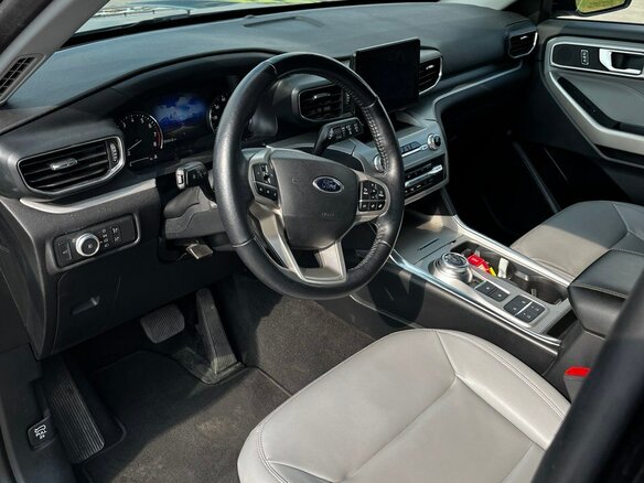 2021 Ford Explorer VI, чёрный, 2700000 рублей - вид 9