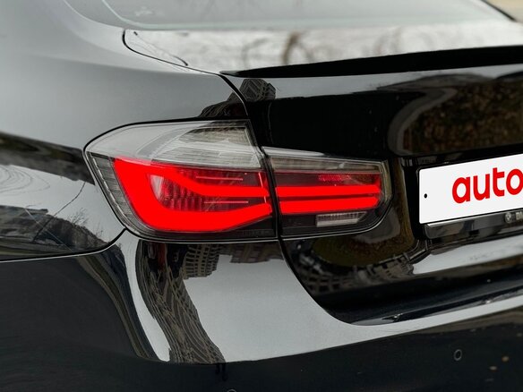 2018 BMW 3 серии 320d VI (F3x) Рестайлинг, чёрный, 2300000 рублей - вид 15