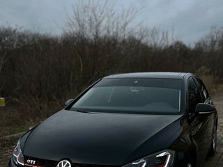 2019 Volkswagen Golf VII Рестайлинг, чёрный, 1850000 рублей, вид 2