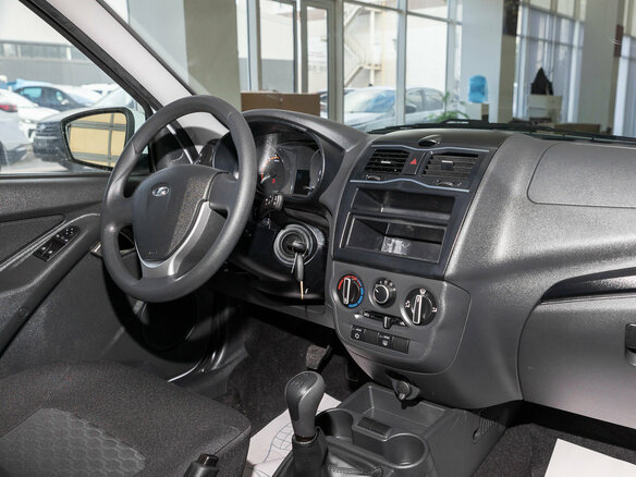 2026 Lada (ВАЗ) Granta I Рестайлинг, белый, 1250000 рублей - вид 22