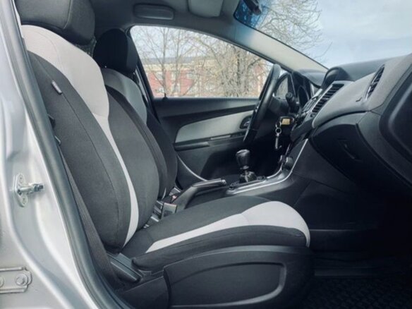 2012 Chevrolet Cruze I, серебристый, 910000 рублей - вид 11