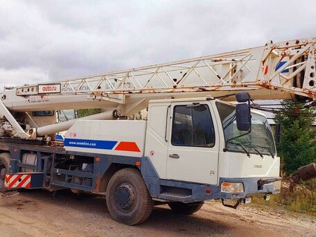 2012 Zoomlion QY25V, белый, 9200000 рублей, вид 1