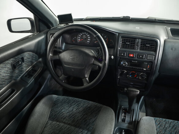 1997 Nissan Almera I (N15), серебристый, 299000 рублей - вид 8