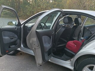2001 Skoda Octavia I (A4) Рестайлинг, серебристый, 461999 рублей, вид 3