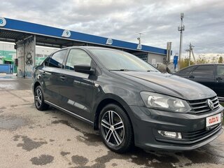 2016 Volkswagen Polo V Рестайлинг, серый, 1250000 рублей, вид 1