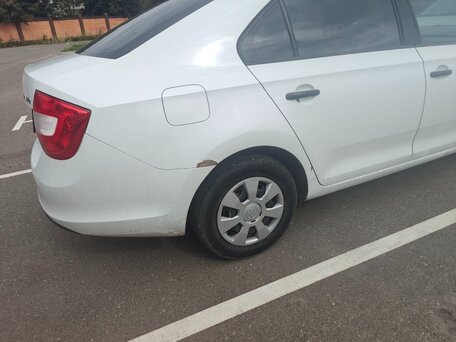 2015 Skoda Rapid I, белый, 610000 рублей, вид 3