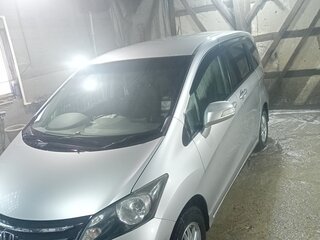 2011 Honda Freed I, серый, 1050000 рублей, вид 1