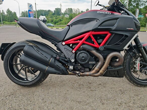 2011 Ducati Diavel, красный, 855000 рублей - вид 6