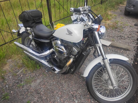 2010 Honda Shadow 750, белый, 400000 рублей - вид 2