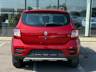 2020 Renault Sandero Stepway II Рестайлинг, красный, 1229000 рублей, вид 5