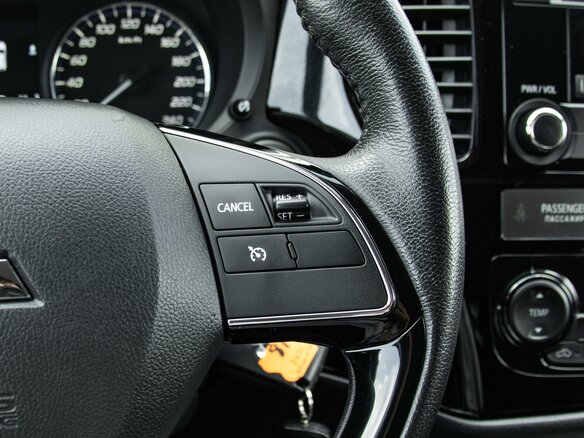 2018 Mitsubishi Outlander III Рестайлинг 2, чёрный - вид 29