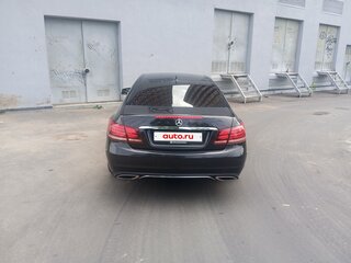 2013 Mercedes-Benz E-Класс 200 IV (W212, S212, C207) Рестайлинг, чёрный, 1600000 рублей, вид 4