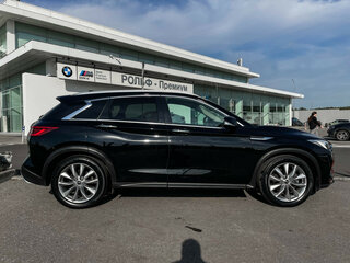 2019 Infiniti QX50 II, чёрный, 2650000 рублей, вид 4