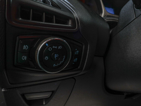 2013 Ford Focus III, синий - вид 8