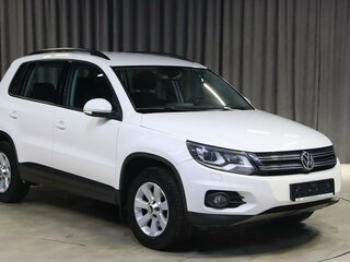 2012 Volkswagen Tiguan I Рестайлинг, белый, 1049000 рублей, вид 3
