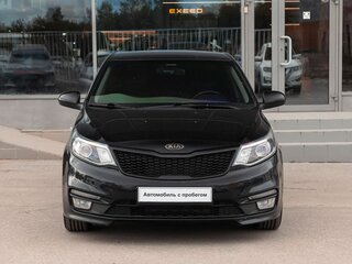 2016 Kia Rio III Рестайлинг, чёрный, 710000 рублей, вид 2