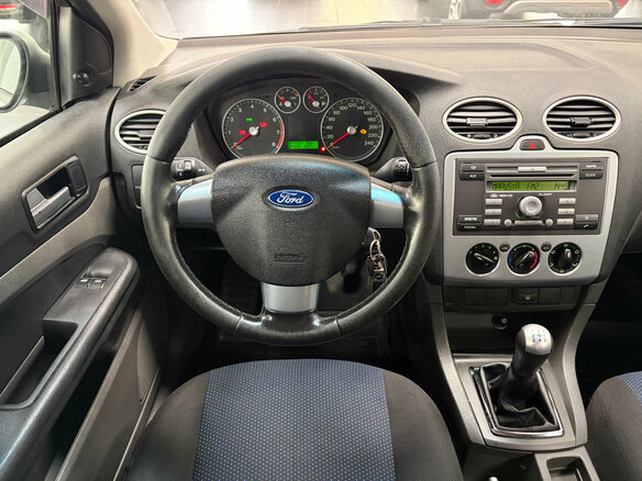 2007 Ford Focus II, серебристый - вид 12