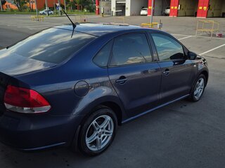 2014 Volkswagen Polo V, синий, 720000 рублей, вид 2