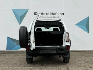 2026 Lada (ВАЗ) Niva Travel I Рестайлинг, белый, 1603000 рублей, вид 5