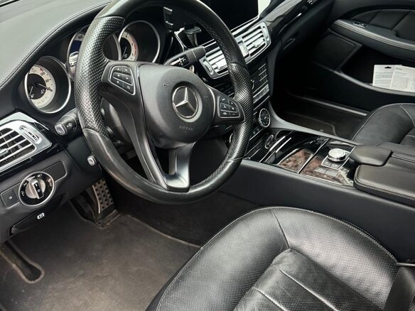 2015 Mercedes-Benz CLS 350 BlueTEC II (C218) Рестайлинг, серый, 4000000 рублей - вид 4