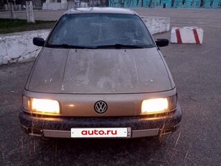 1990 Volkswagen Passat B3, серебристый, 200000 рублей, вид 1
