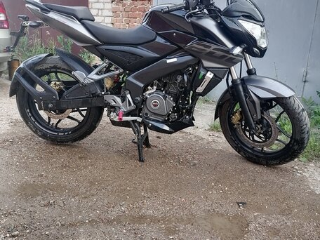2019 Bajaj Pulsar NS 200, чёрный, 220000 рублей, вид 4