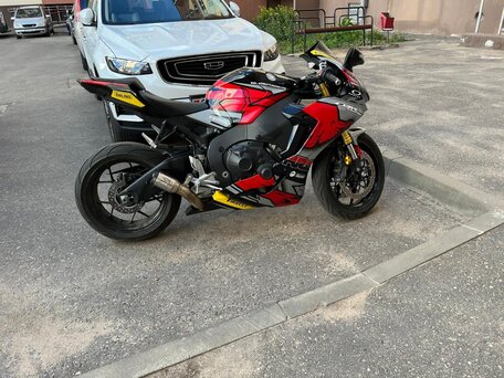 2022 Honda CBR 1000 RR/RA Fireblade, серый, 1600000 рублей, вид 5