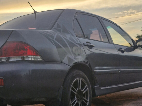 2006 Mitsubishi Lancer IX Рестайлинг, серый, 300000 рублей - вид 4