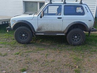 1996 Lada (ВАЗ) 2121 (4x4) I Рестайлинг, белый, 450000 рублей, вид 2