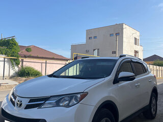 2014 Toyota RAV4 IV (XA40), белый, 1300000 рублей, вид 1