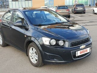 2014 Chevrolet Aveo II, чёрный, 870000 рублей, вид 1
