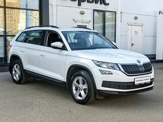 2018 Skoda Kodiaq I, белый, 1865000 рублей, вид 3