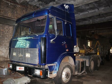 1999 МАЗ 64220, синий, 650000 рублей, вид 4