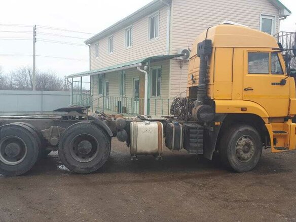 2016 КамАЗ 6460, жёлтый, 2700000 рублей - вид 6