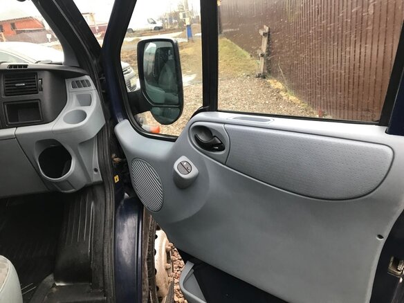 2013 Ford Transit, синий, 1550000 рублей - вид 9