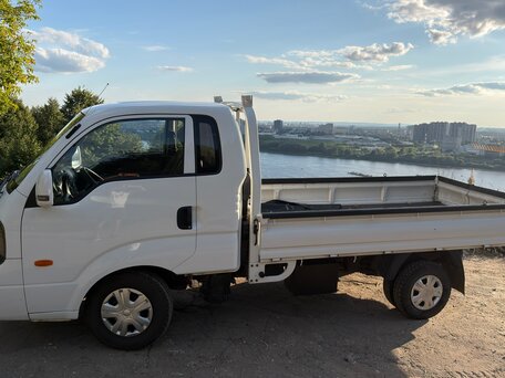 2023 Kia Bongo, белый, 2190000 рублей, вид 3