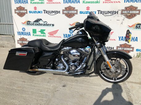 2014 Harley-Davidson Street Glide, чёрный, 1199000 рублей, вид 3