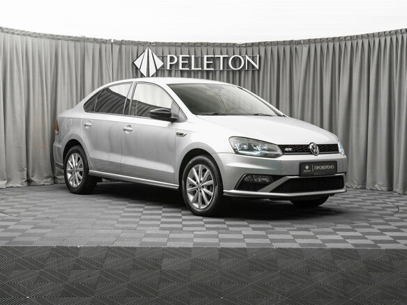 2018 Volkswagen Polo V Рестайлинг, серебристый, 1470000 рублей - вид 1