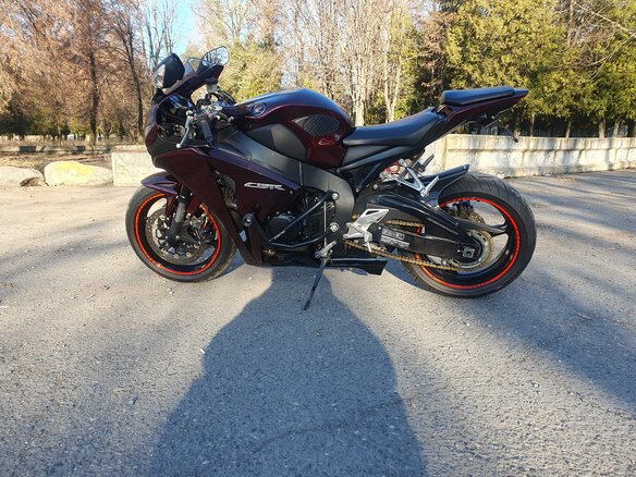 2009 Honda CBR 1000 RR/RA Fireblade, красный, 880000 рублей - вид 5