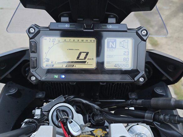 2020 Yamaha MT-09 Tracer (FJ-09), серый, 980000 рублей - вид 2